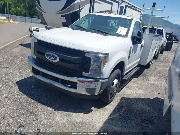 1FDRF3G60KED40560 2019 FORD F350 - Image 2