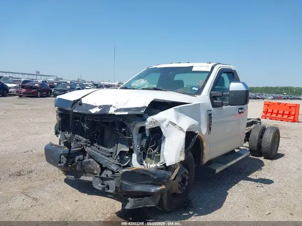 1FDRF3G60LED71311 2020 FORD F350 - Image 2