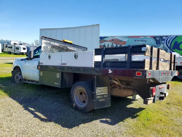 1FDRF3G64GED30752 2016 FORD F350 - Image 2