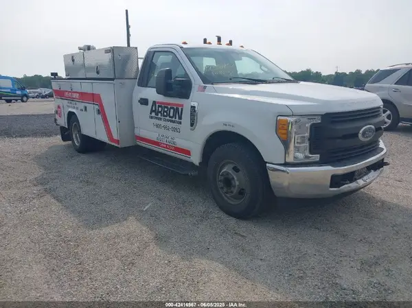1FDRF3G66HEE06795 2017 FORD F350 - Image 1