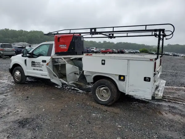 1FDRF3G69KEC99961 2019 FORD F350 - Image 2