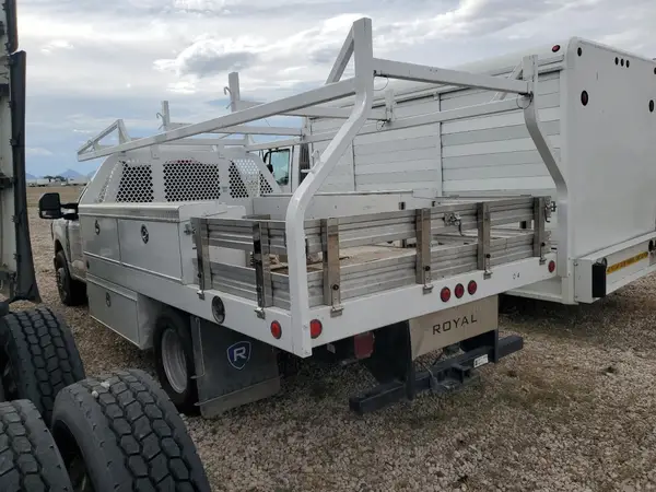 1FDRF3GN1PED95744 2023 FORD F350 - Image 2