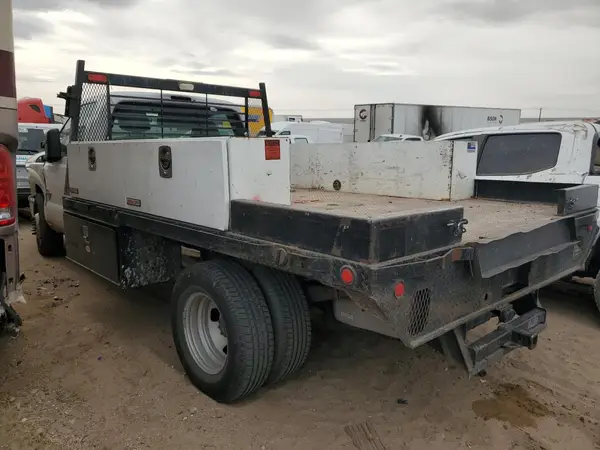 1FDRF3GT3GEA43733 2016 FORD F350 - Image 2