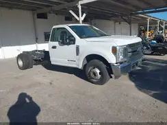 1FDRF3GT6JEC67151 2018 FORD F350