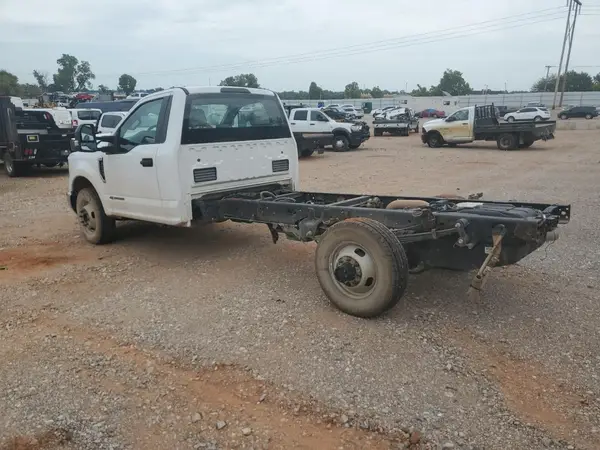 1FDRF3GT8KEF21217 2019 FORD F350 - Image 2