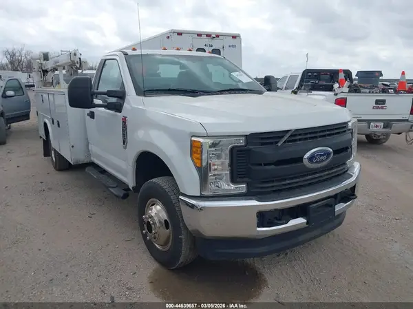 1FDRF3H66HEF20830 2017 FORD F350 - Image 1