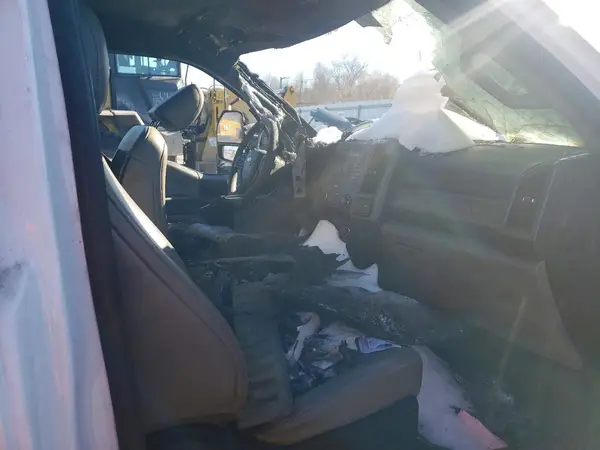 1FDRF3H66KEE68977 2019 FORD F350 - Image 8