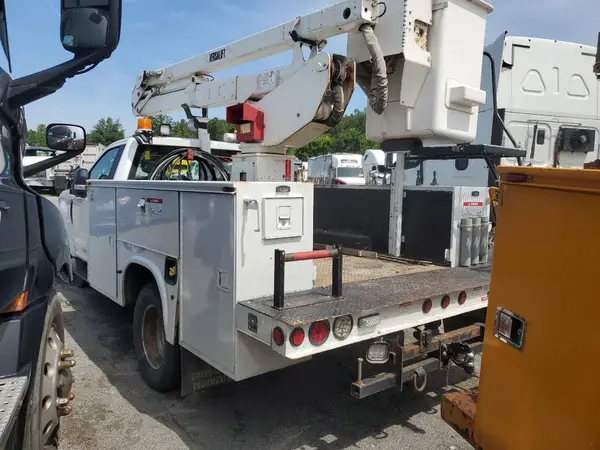 1FDRF3H6XKED00758 2019 FORD F350 - Image 2