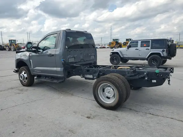 1FDRF3HT0RDA38576 2024 FORD F350 - Image 2