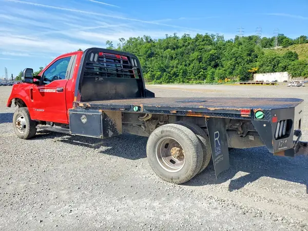 1FDRF3HT1HEE36467 2017 FORD F350 - Image 2