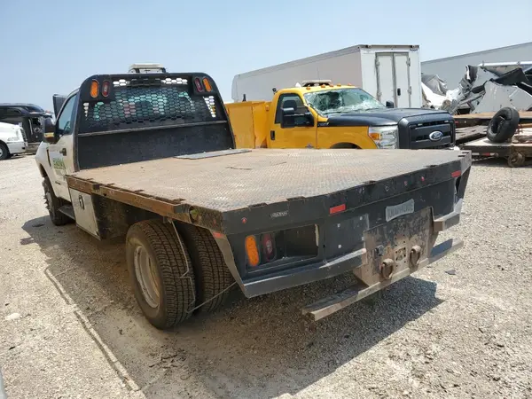 1FDRF3HT4KEF70932 2019 FORD F350 - Image 2