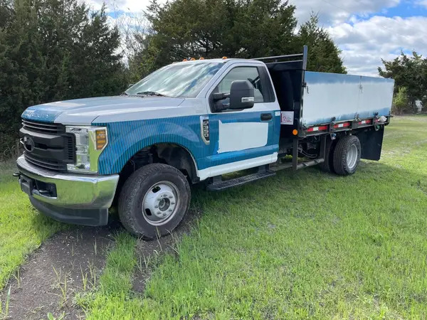 1FDRF3HT5KEC25134 2019 FORD F350 - Image 2