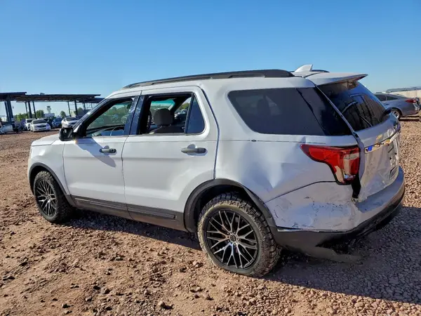 1FM5K7B80GGC22918 2016 FORD EXPLORER - Image 2