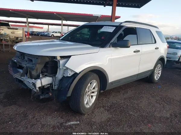 1FM5K7B80HGB28670 2017 FORD EXPLORER - Image 2