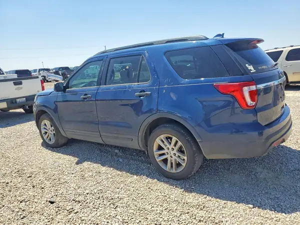 1FM5K7B80HGD12104 2017 FORD EXPLORER - Image 2