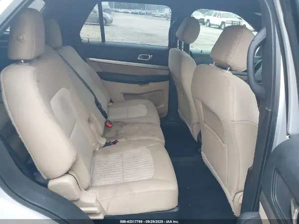 1FM5K7B81HGC44685 2017 FORD EXPLORER - Image 8