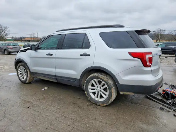 1FM5K7B81HGD34810 2017 FORD EXPLORER - Image 2