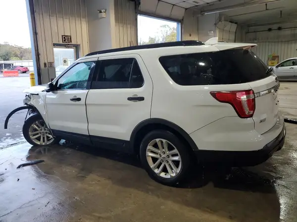 1FM5K7B81HGE41050 2017 FORD EXPLORER - Image 2