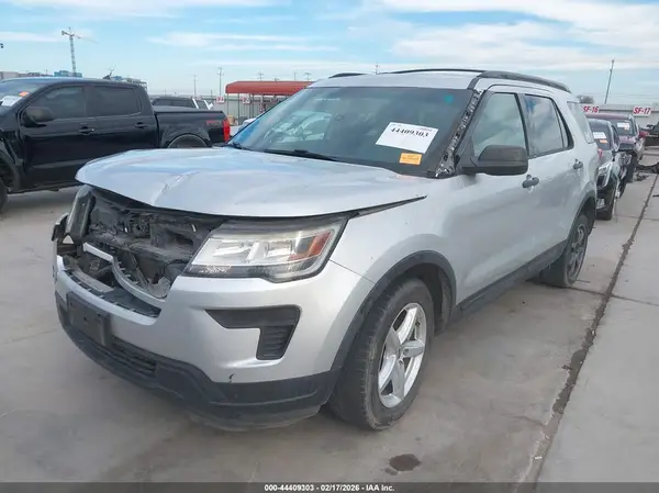1FM5K7B81JGC70287 2018 FORD EXPLORER - Image 2