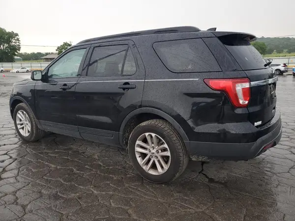 1FM5K7B82HGB27178 2017 FORD EXPLORER - Image 2