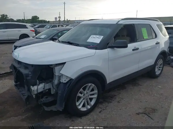 1FM5K7B82HGB45146 2017 FORD EXPLORER - Image 2