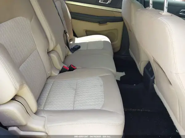 1FM5K7B82HGB68670 2017 FORD EXPLORER - Image 8