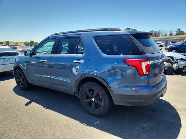 1FM5K7B82JGB09933 2018 FORD EXPLORER - Image 2