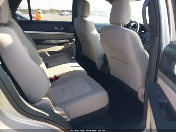 1FM5K7B82JGB26702 2018 FORD EXPLORER - Image 8