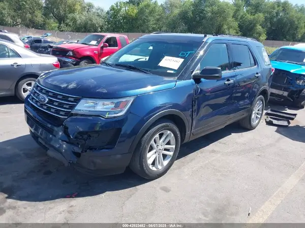 1FM5K7B83HGA25081 2017 FORD EXPLORER - Image 2