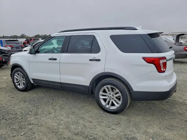 1FM5K7B83HGC32988 2017 FORD EXPLORER - Image 2