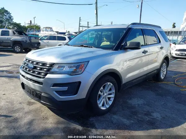 1FM5K7B83HGE27327 2017 FORD EXPLORER - Image 2