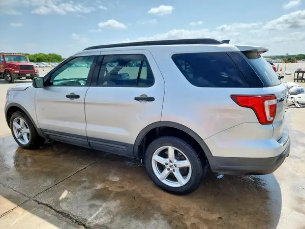 1FM5K7B83JGA66624 2018 FORD EXPLORER - Image 2
