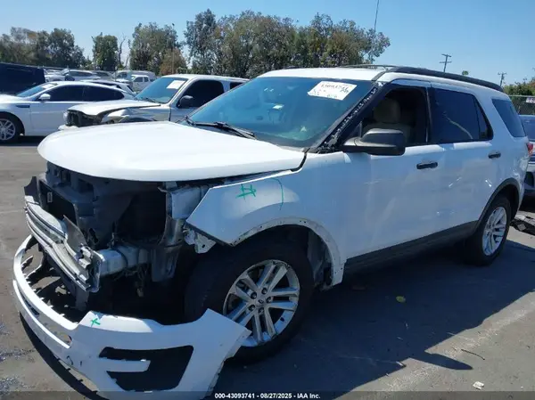 1FM5K7B84HGA12291 2017 FORD EXPLORER - Image 2