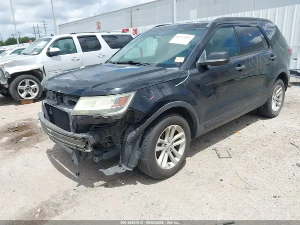 1FM5K7B84HGB39588 2017 FORD EXPLORER - Image 2