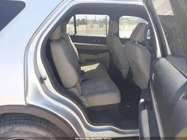 1FM5K7B84JGB30055 2018 FORD EXPLORER - Image 8
