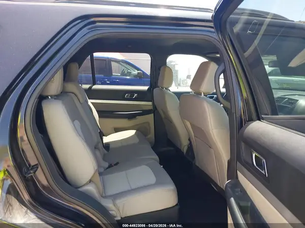 1FM5K7B85JGC45120 2018 FORD EXPLORER - Image 8