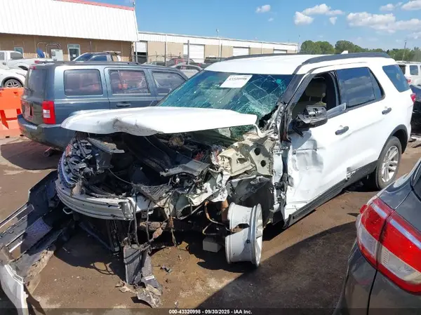 1FM5K7B86HGA56650 2017 FORD EXPLORER - Image 2