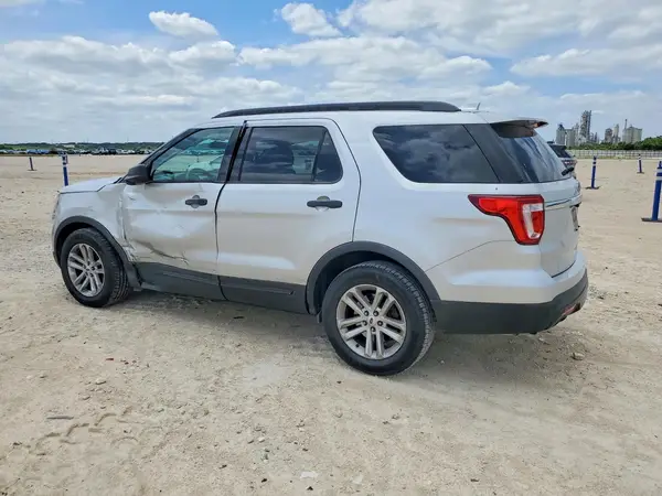 1FM5K7B86HGA86618 2017 FORD EXPLORER - Image 2