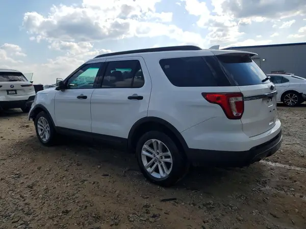 1FM5K7B86HGB64766 2017 FORD EXPLORER - Image 2