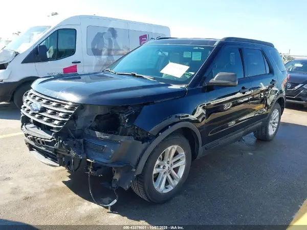 1FM5K7B86HGC31351 2017 FORD EXPLORER - Image 2