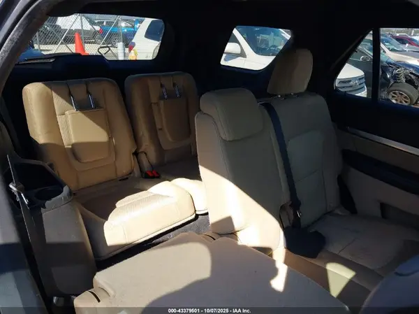 1FM5K7B86HGC31351 2017 FORD EXPLORER - Image 8