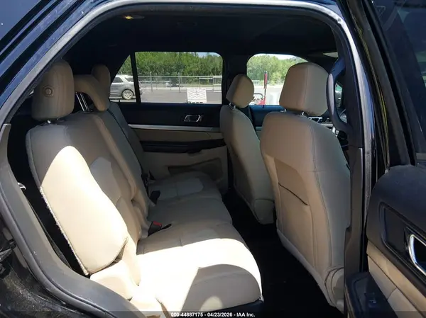 1FM5K7B86HGC99102 2017 FORD EXPLORER - Image 8