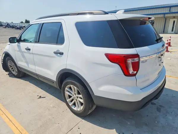 1FM5K7B87GGA12476 2016 FORD EXPLORER - Image 2