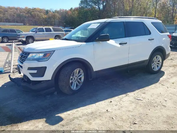 1FM5K7B87GGB01657 2016 FORD EXPLORER - Image 2