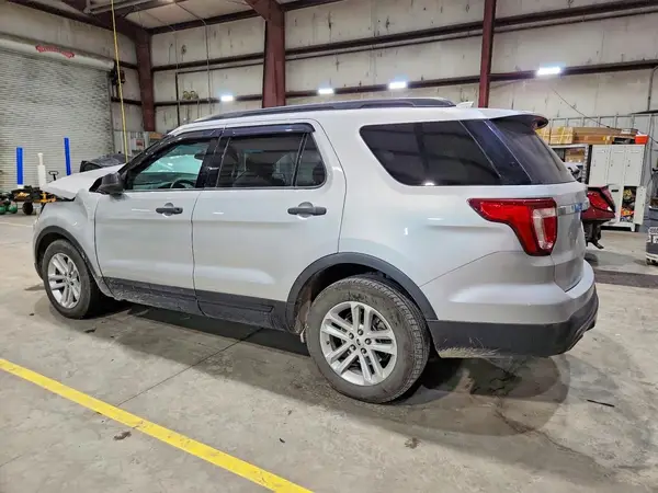 1FM5K7B87HGC21038 2017 FORD EXPLORER - Image 2