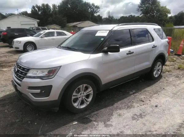 1FM5K7B87HGD09989 2017 FORD EXPLORER - Image 2