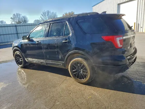1FM5K7B88GGB58742 2016 FORD EXPLORER - Image 2