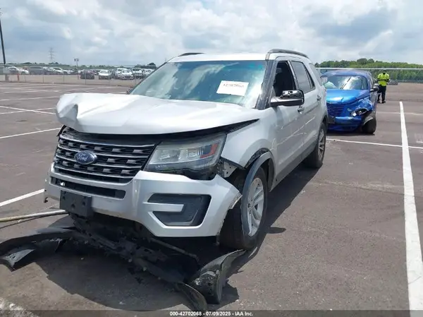 1FM5K7B88HGB27654 2017 FORD EXPLORER - Image 2