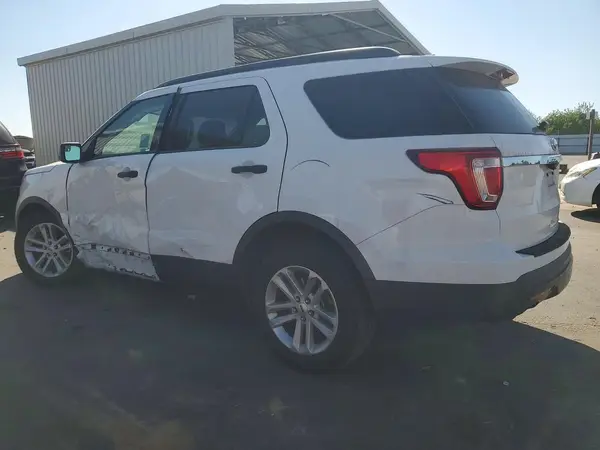 1FM5K7B88HGD90002 2017 FORD EXPLORER - Image 2