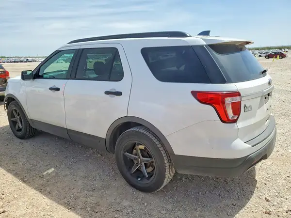 1FM5K7B88JGB07765 2018 FORD EXPLORER - Image 2